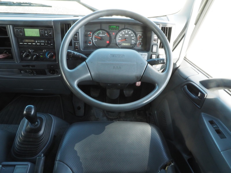 いすゞ フォワード 冷凍バン 中型 TKG-FRR90S2 年式 H25[写真30]