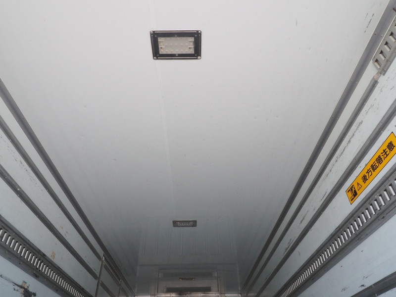 いすゞ フォワード 冷凍バン 中型 TKG-FRR90S2 年式 H25[写真20]