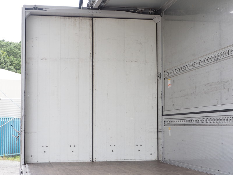 三菱ふそう スーパーグレート ウイング車 大型 QKG-FS54VZ 年式 H24[写真13]