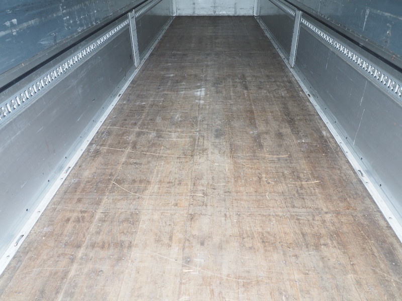 三菱ふそう スーパーグレート ウイング車 大型 QKG-FS54VZ 年式 H24[写真29]