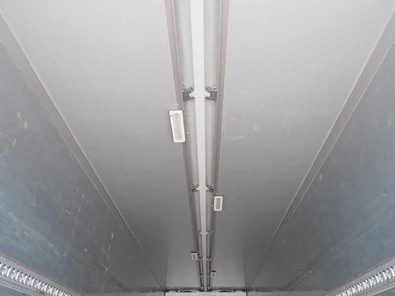 三菱ふそう スーパーグレート ウイング車 大型 QKG-FS54VZ 年式 H24[写真28]