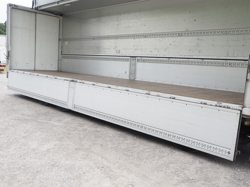 三菱ふそう スーパーグレート ウイング車 大型 QKG-FS54VZ 年式 H24[写真12]