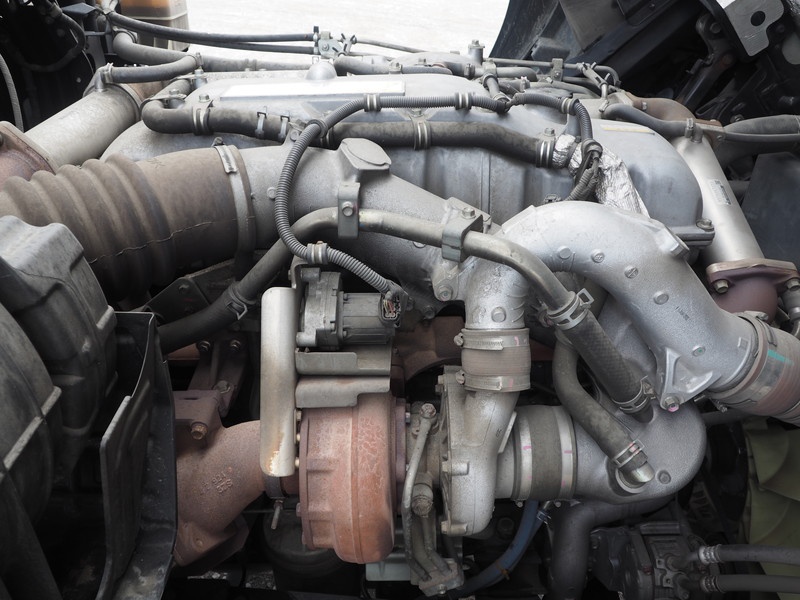 いすゞ ギガ ウイング車 大型 QKG-CYJ77A 年式 H25[写真54]