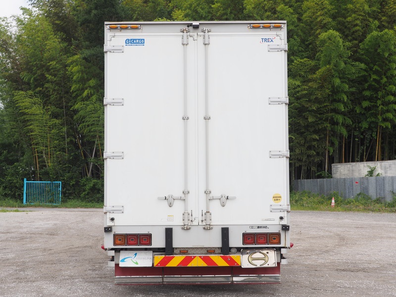 いすゞ ギガ ウイング車 大型 QKG-CYJ77A 年式 H25[写真06]