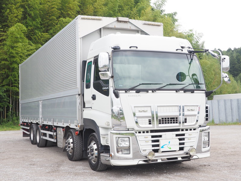 いすゞ ギガ ウイング車 大型 QKG-CYJ77A 年式 H25[写真04]