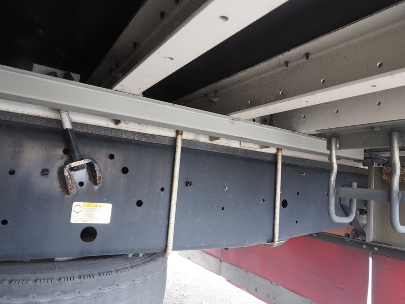 いすゞ ギガ ウイング車 大型 QKG-CYJ77A 年式 H25[写真43]