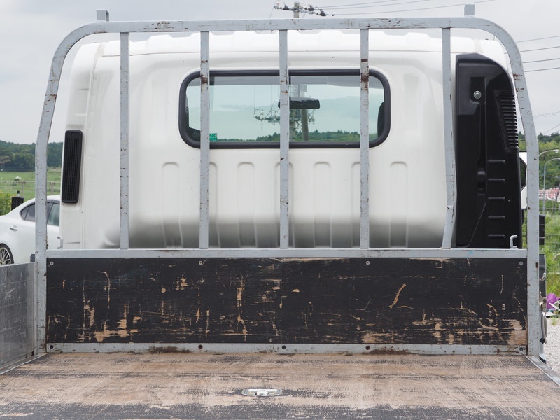 いすゞ エルフ 平ボディ 小型 TKG-NPR85AR 年式 H25[写真18]