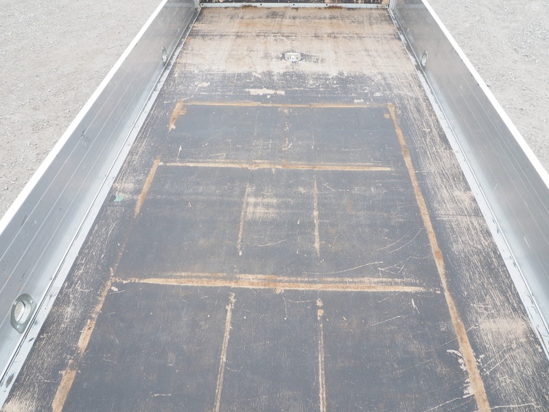 いすゞ エルフ 平ボディ 小型 TKG-NPR85AR 年式 H25[写真20]