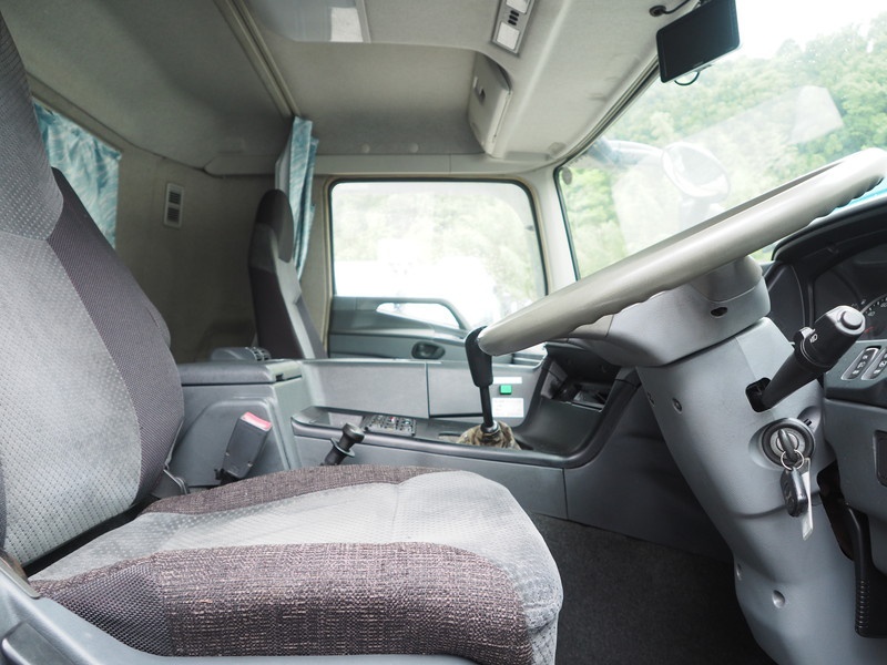 三菱ふそう スーパーグレート ウイング車 大型 BDG-FS54JZ 年式 H21[写真35]