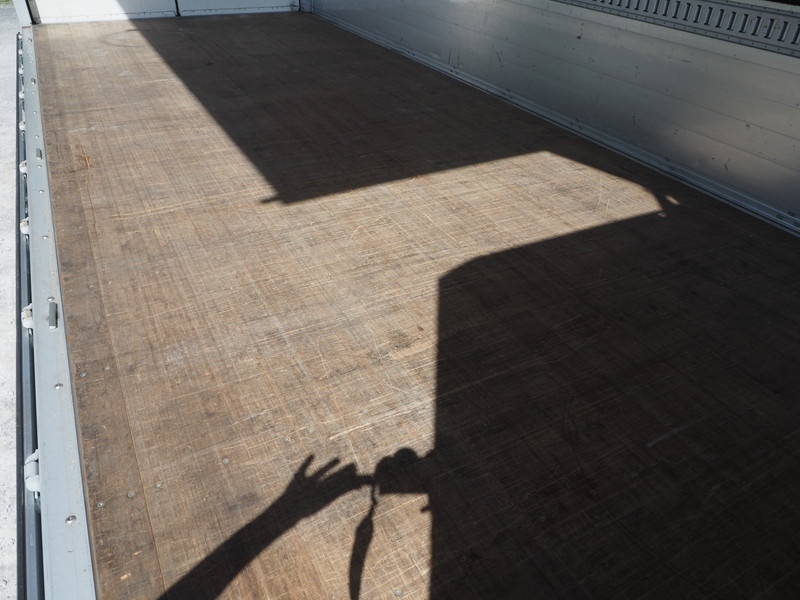 いすゞ フォワード ウイング車 中型 TKG‐FRR90T2 年式 H26[写真16]