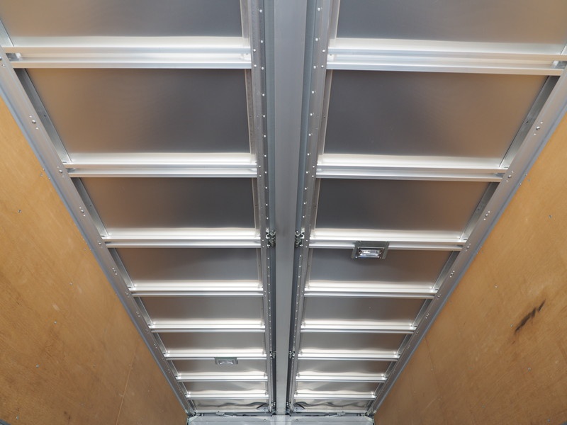 いすゞ フォワード ウイング車 中型 TKG‐FRR90T2 年式 H26[写真28]