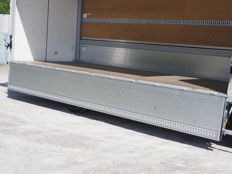 いすゞ フォワード ウイング車 中型 TKG‐FRR90T2 年式 H26[写真12]