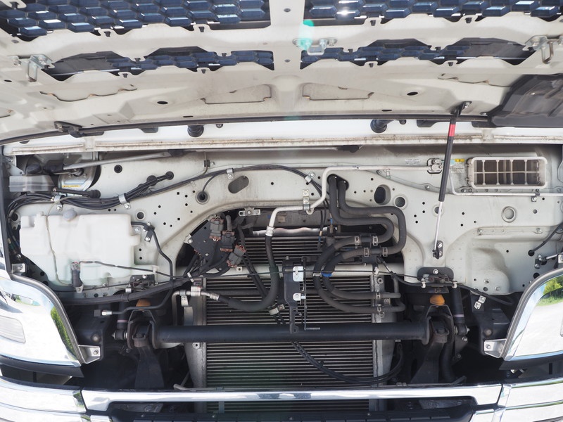 三菱ふそう スーパーグレート トラクタ 大型 QKG-FP64VDR 年式 H28[写真33]