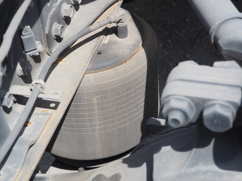 三菱ふそう スーパーグレート トラクタ 大型 QKG-FP64VDR 年式 H28[写真29]