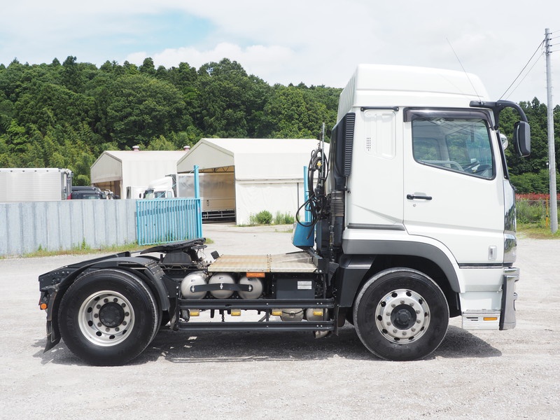 三菱ふそう スーパーグレート トラクタ 大型 QKG-FP64VDR 年式 H28[写真08]