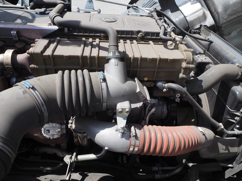 三菱ふそう スーパーグレート トラクタ 大型 QKG-FP64VDR 年式 H28[写真36]