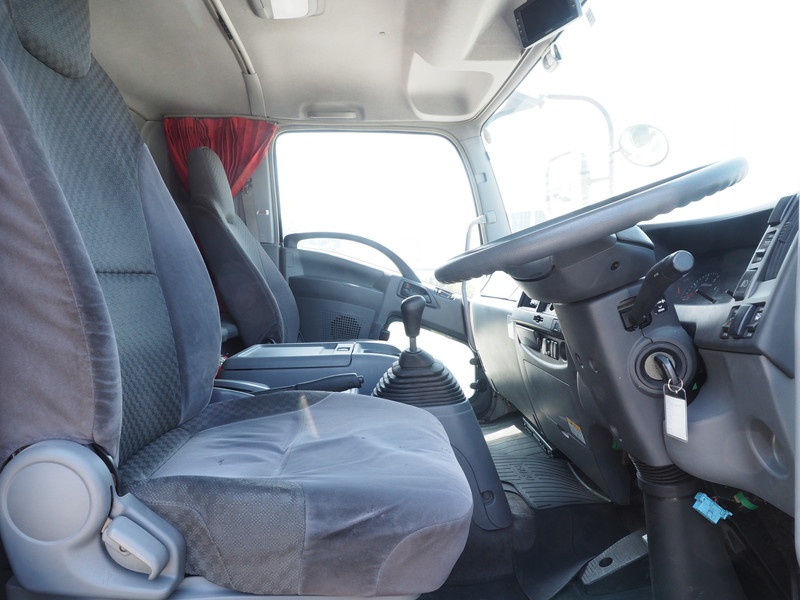 いすゞ フォワード ウイング車 中型 PKG-FRR90T2 年式 H21[写真38]