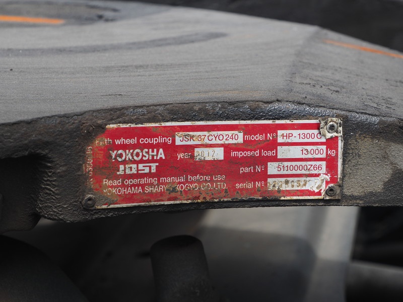 三菱ふそう スーパーグレート トラクタ 大型 QKG-FP54VDR 年式 H24[写真18]