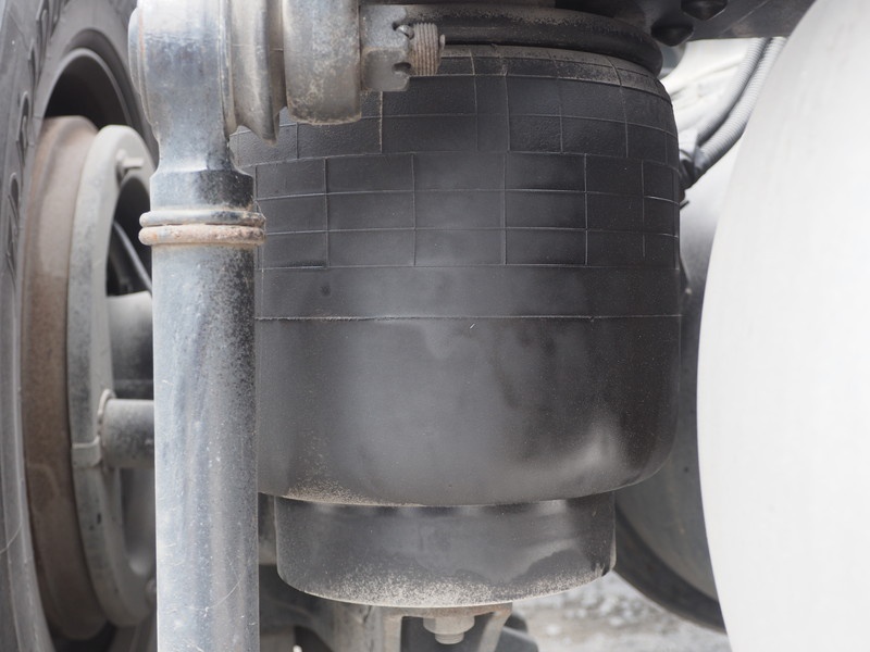 三菱ふそう スーパーグレート トラクタ 大型 QKG-FP54VDR 年式 H24[写真30]