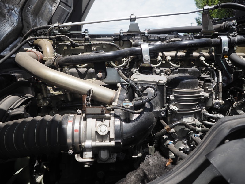 三菱ふそう スーパーグレート トラクタ 大型 QKG-FP54VDR 年式 H24[写真34]