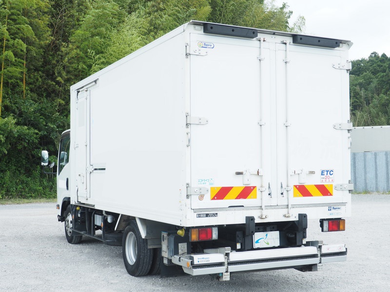 いすゞ エルフ 冷凍バン 小型 TKG-NPR85AR 年式 H24[写真07]