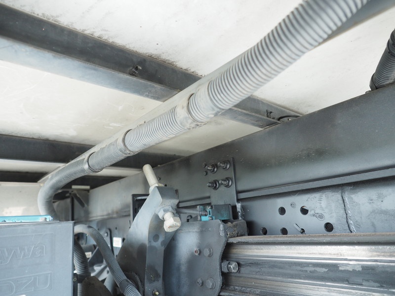 いすゞ エルフ 冷凍バン 小型 TKG-NPR85AR 年式 H24[写真39]