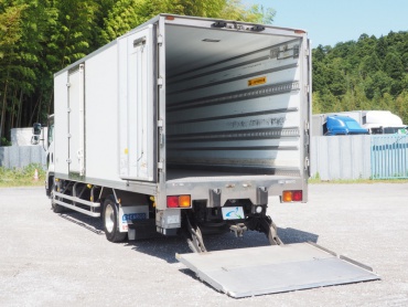 いすゞ フォワード 冷凍バン 中型 TKG-FRR90S2 年式 H25 [写真16]