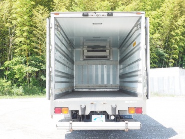 いすゞ フォワード 冷凍バン 中型 TKG-FRR90S2 年式 H25 [写真14]