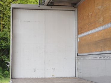 いすゞ ギガ ウイング車 大型 QKG-CYJ77A 年式 H25 [写真13]