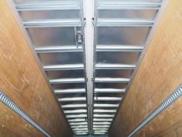 いすゞ ギガ ウイング車 大型 QKG-CYJ77A 年式 H25 [写真28]