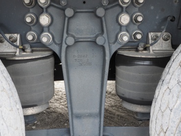 いすゞ ギガ ウイング車 大型 QKG-CYJ77A 年式 H25 [写真47]