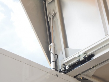 いすゞ フォワード ウイング車 中型 TKG‐FRR90T2 年式 H26 [写真24]