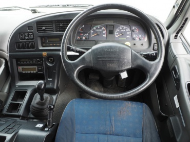 いすゞ ギガ ウイング車 大型 LKG-CYJ77A 年式 H24 [写真35]