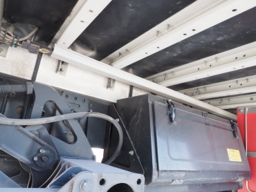 いすゞ フォワード ウイング車 中型 PKG-FRR90T2 年式 H21 [写真49]