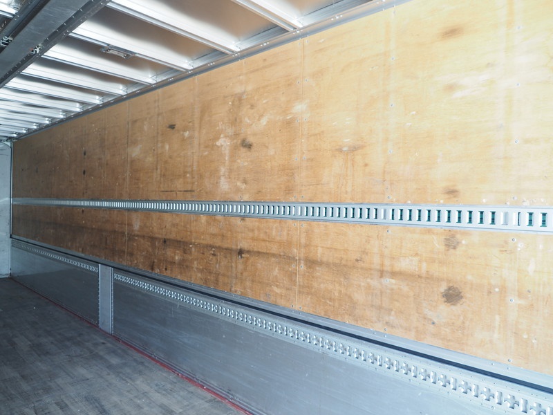 いすゞ ギガ ウイング車 大型 QKG-CYJ77A 年式 H25[写真31]