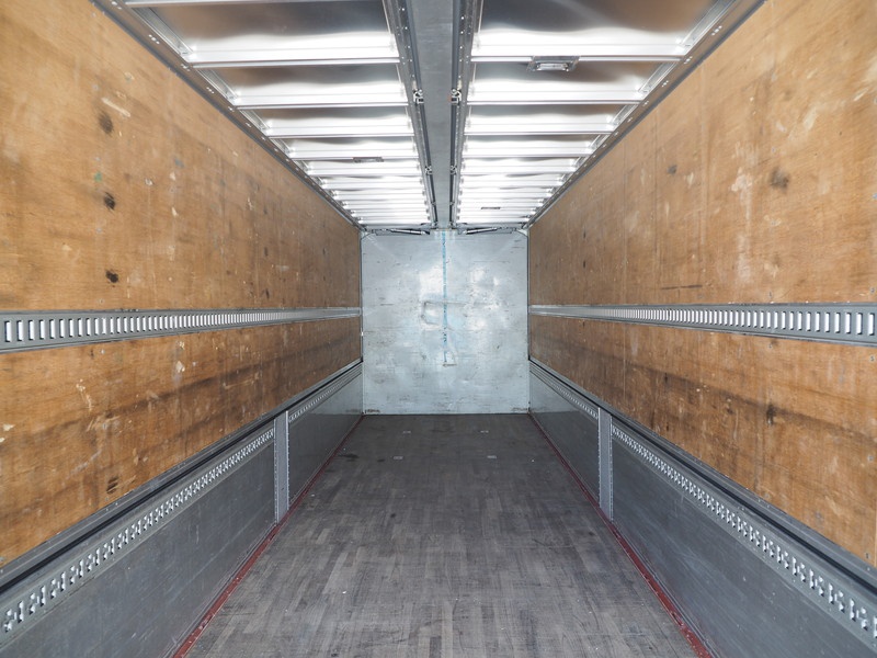 いすゞ ギガ ウイング車 大型 QKG-CYJ77A 年式 H25[写真28]