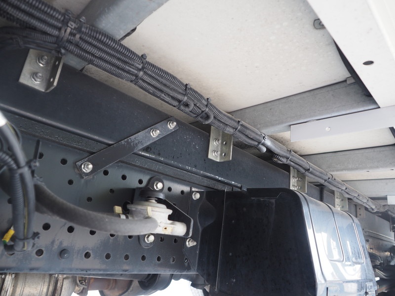 いすゞ エルフ 冷凍バン 小型 TKG-NPR85AN 年式 H26[写真33]