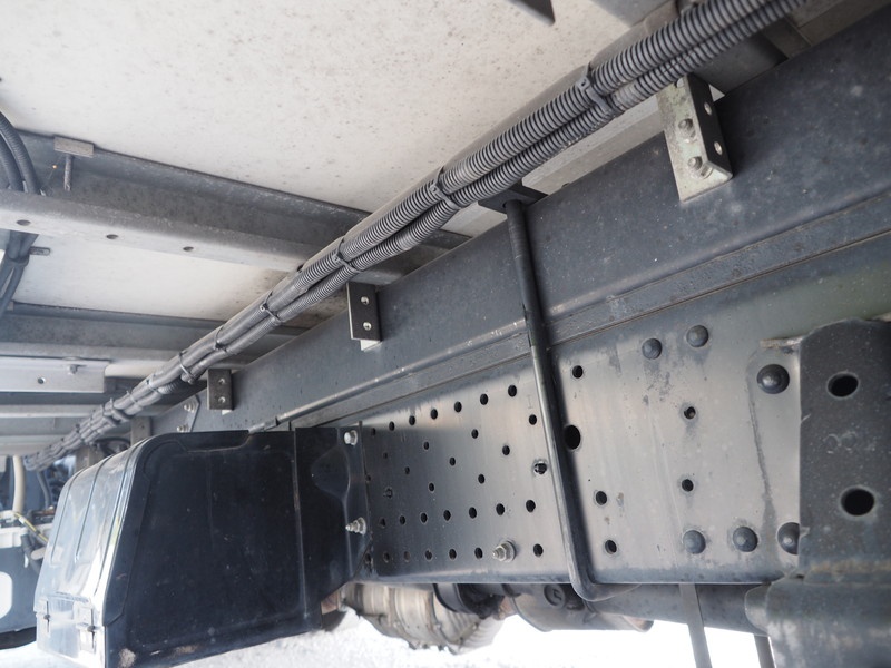 いすゞ エルフ 冷凍バン 小型 TKG-NPR85AN 年式 H26[写真34]