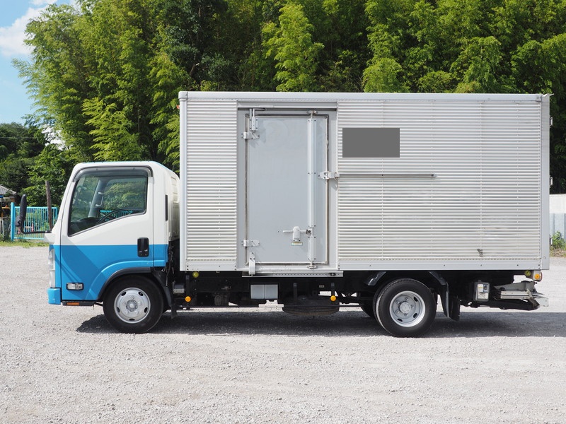 いすゞ エルフ バン車 小型 BKG-NMR85AN 年式 H22[写真10]