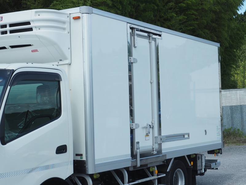 日野 デュトロ 冷凍バン 小型 TKG-XZU710M 年式 H28[写真12]