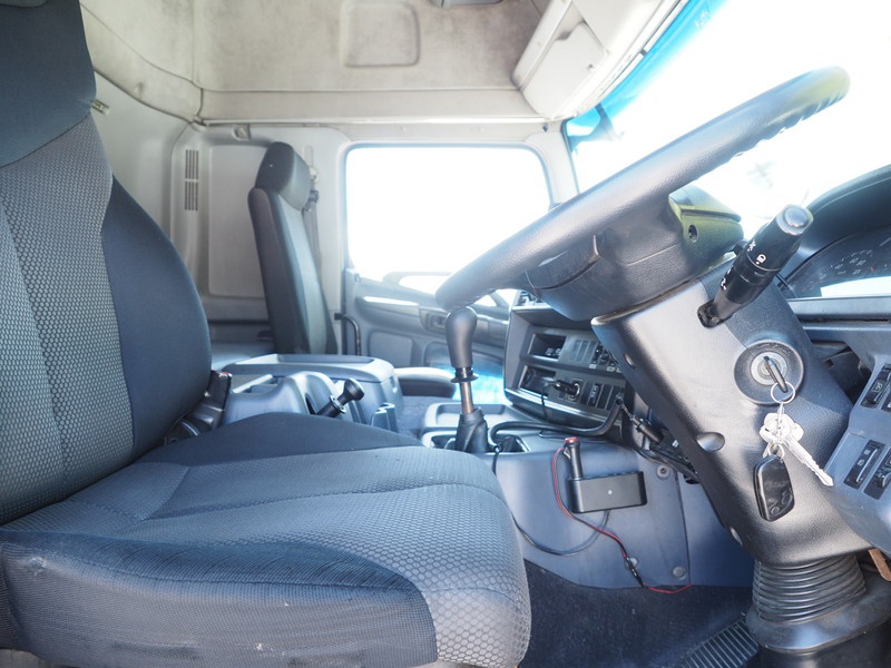 日野 プロフィア 平ボディ 大型 KS-FW1EXWJ 年式 H17[写真23]