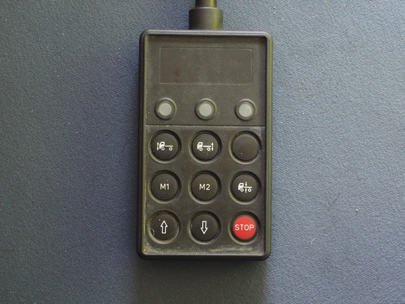 日野 プロフィア 平ボディ 大型 KS-FW1EXWJ 年式 H17[写真29]