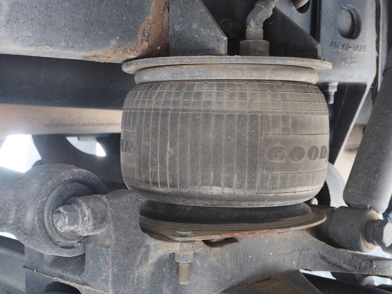 日野 プロフィア 平ボディ 大型 KS-FW1EXWJ 年式 H17[写真45]