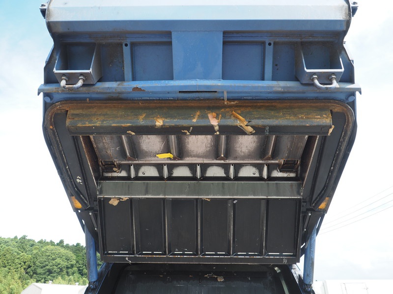 いすゞ エルフ パッカー 小型 SFG-NMR82ZAN 年式 H23[写真13]