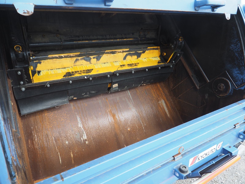 いすゞ エルフ パッカー 小型 SFG-NMR82ZAN 年式 H23[写真16]