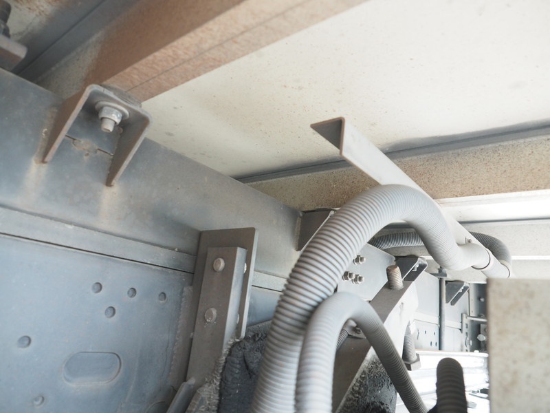 いすゞ フォワード 冷凍バン 中型 PKG-FRR90S2 年式 H21[写真39]