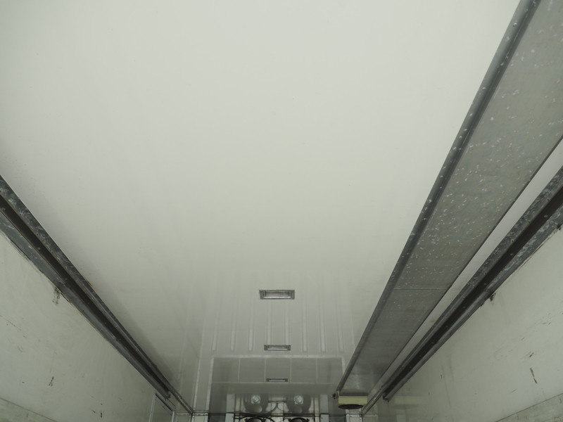 いすゞ フォワード 冷凍バン 中型 PKG-FRR90S2 年式 H21[写真20]