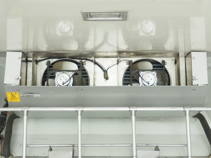 いすゞ フォワード 冷凍バン 中型 PKG-FRR90S2 年式 H21[写真24]