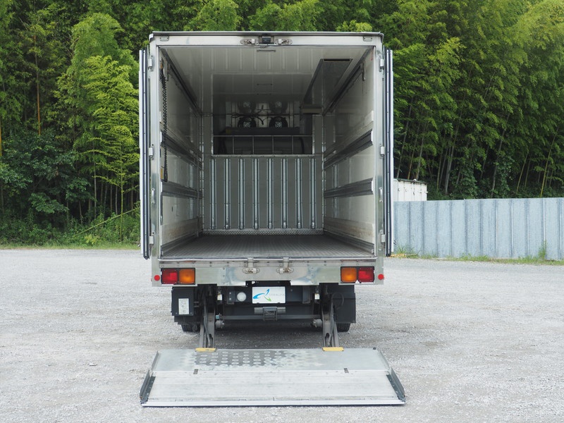 いすゞ フォワード 冷凍バン 中型 PKG-FRR90S2 年式 H21[写真15]