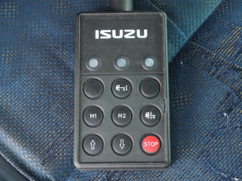 いすゞ ギガ ウイング車 大型 PKG-CYJ77W8 年式 H20[写真41]